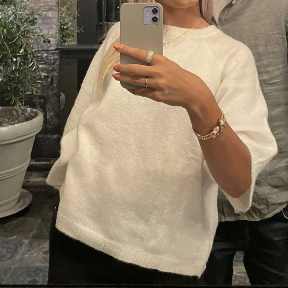 Vit tröja med trekvartsärm - 1