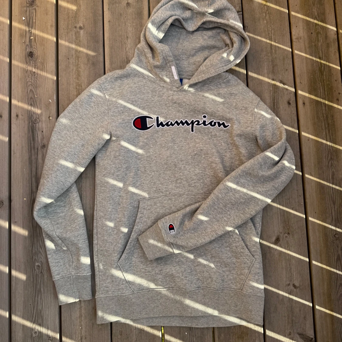 Grå Champion hoodie 