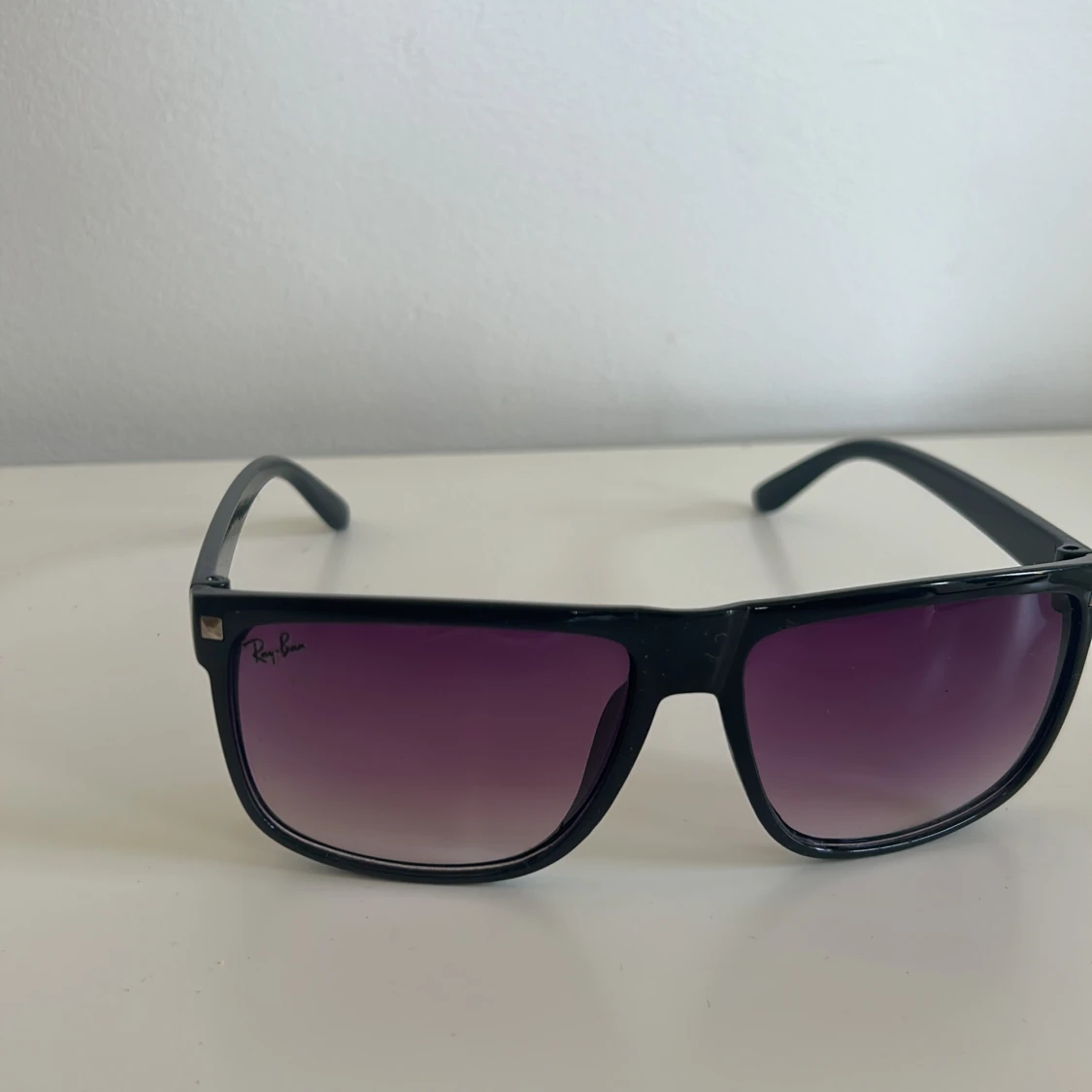 Svarta solglasögon från Ray-Ban - 1