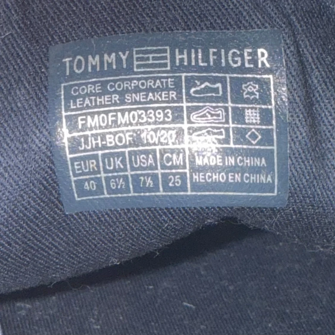 Vita sneakers från Tommy Hilfiger, storlek 40 - 3
