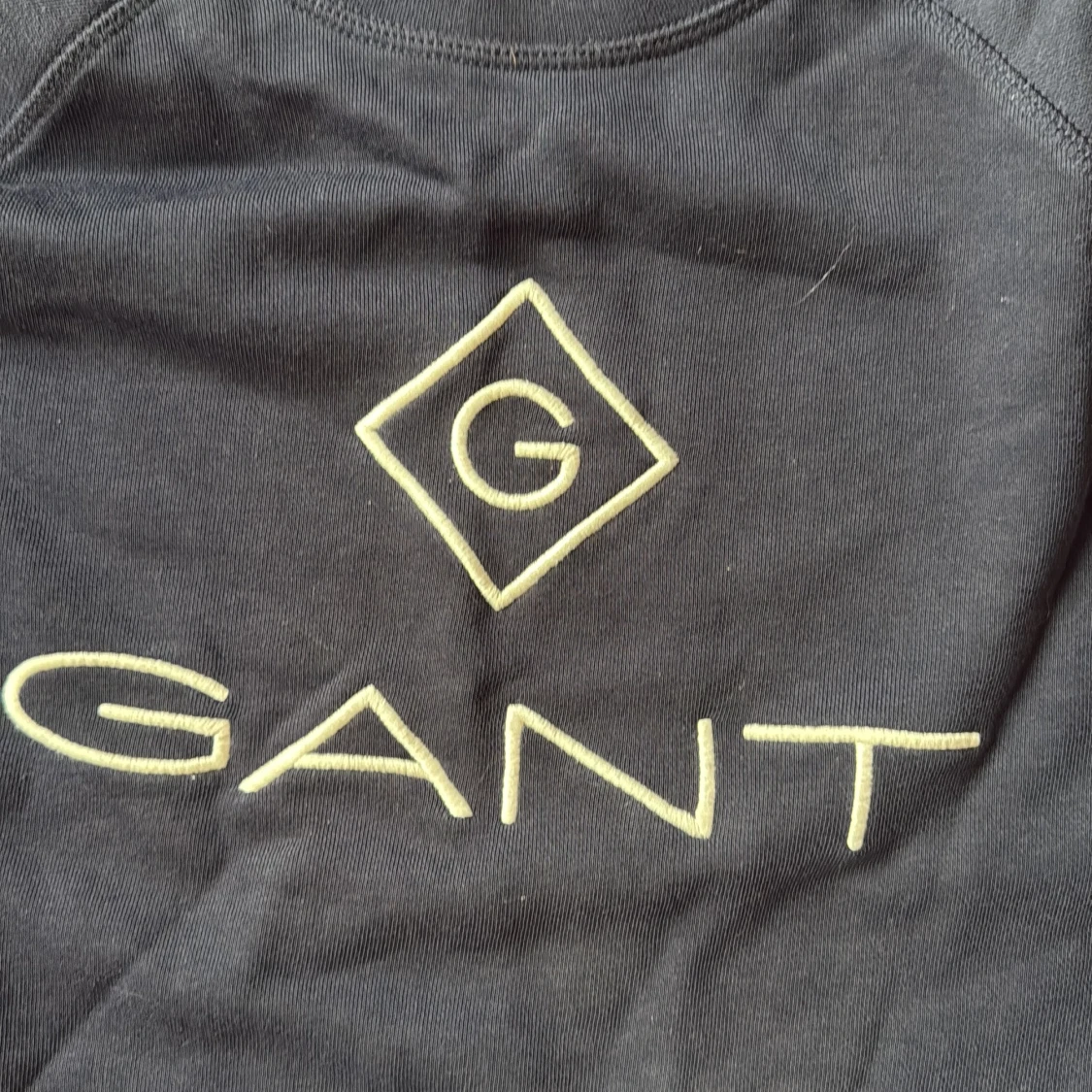 Mörkblå GANT sweatshirt med brodyr - 3