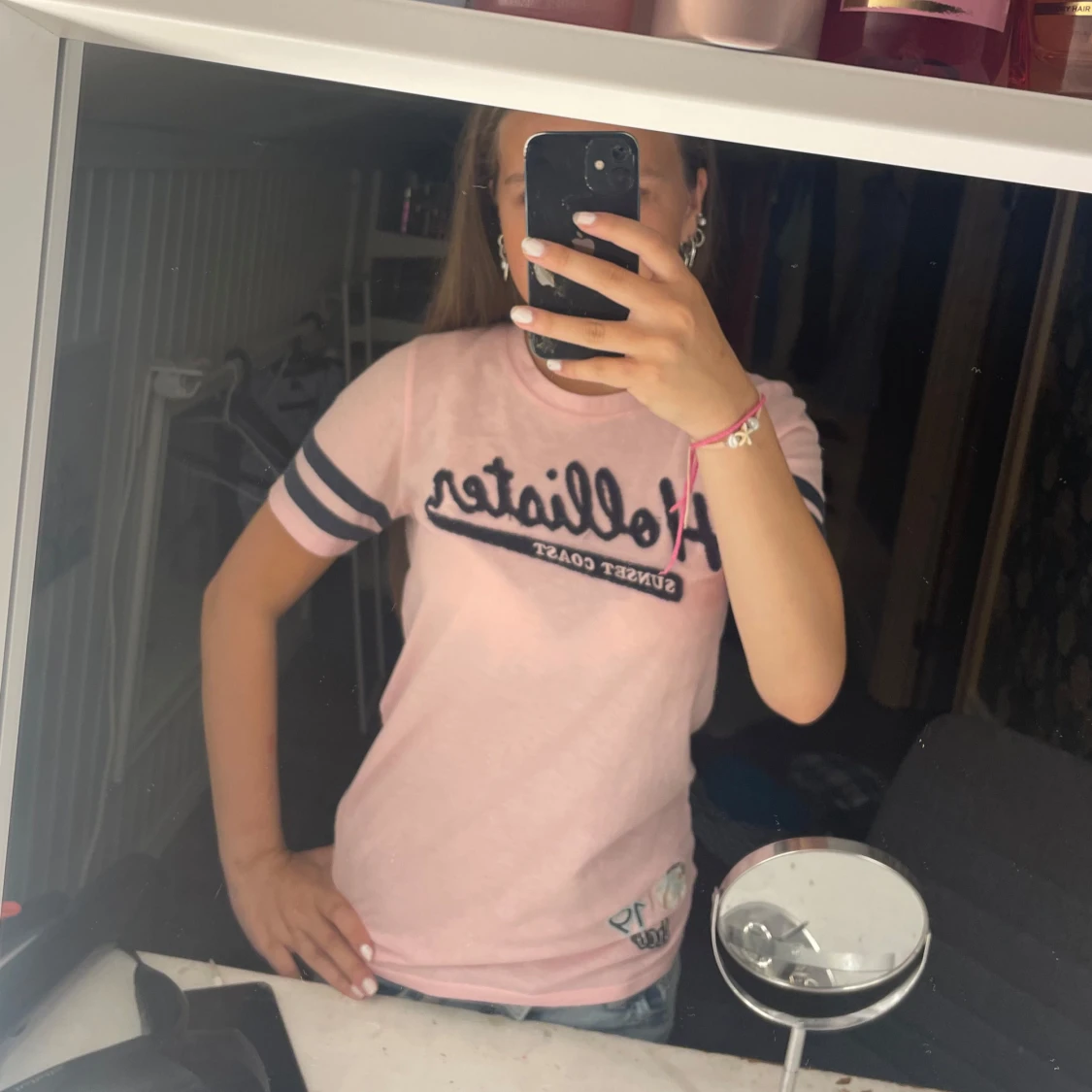 Rosa Hollister t-shirt med tryck