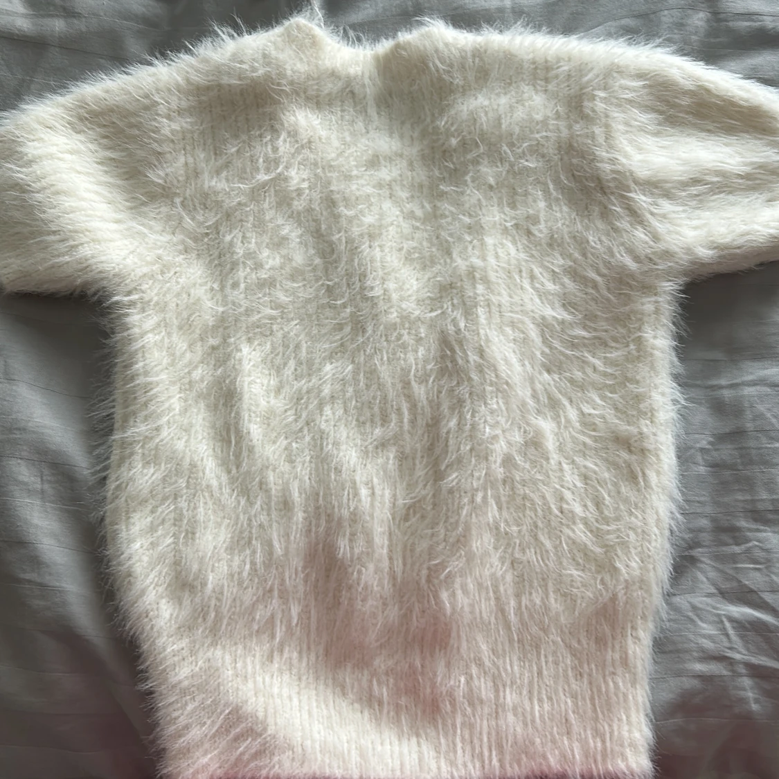 Tröja med stenar  - 1