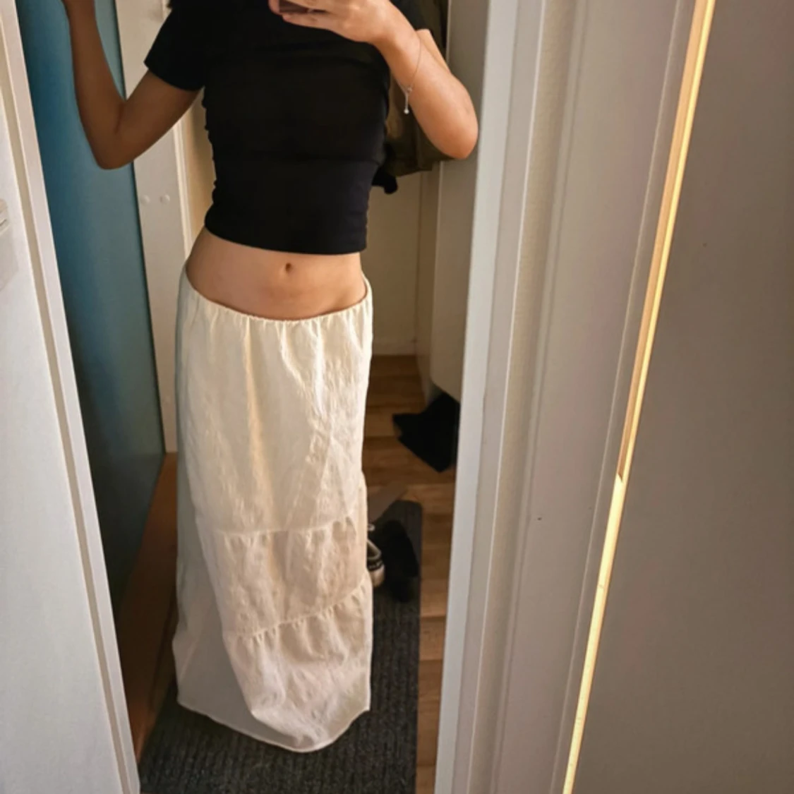 Vit långkjol i bomull