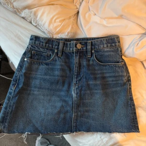 Jeanskjol  - Jeanskjol passar xs 