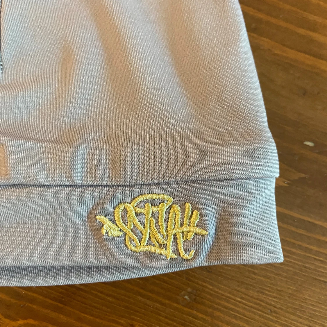 Ljusblå syna world mössa  - 1