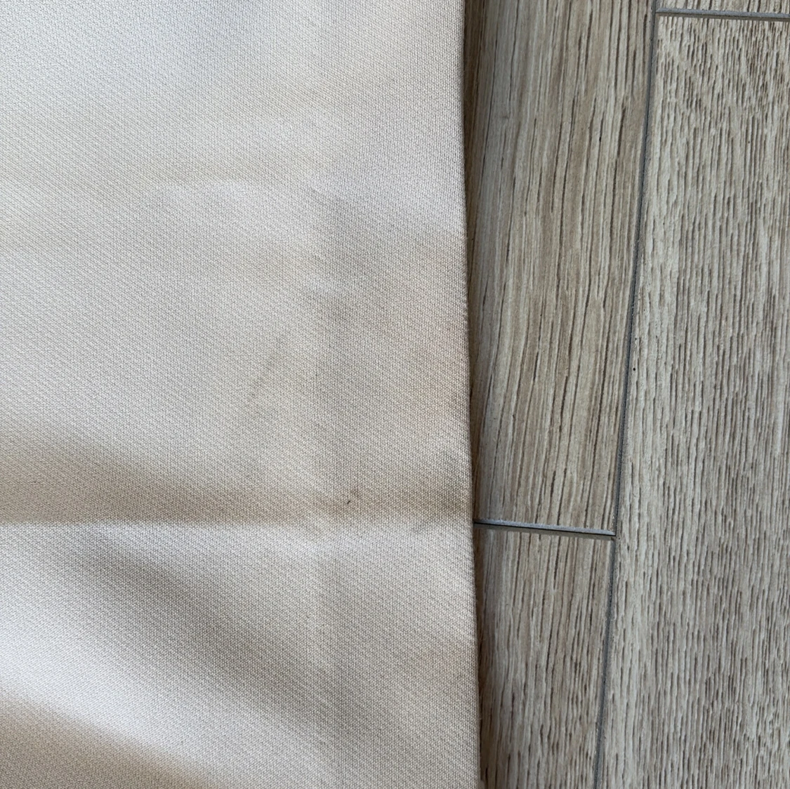 Beiga kostymbyxor från BikBok, strl 36 - 3