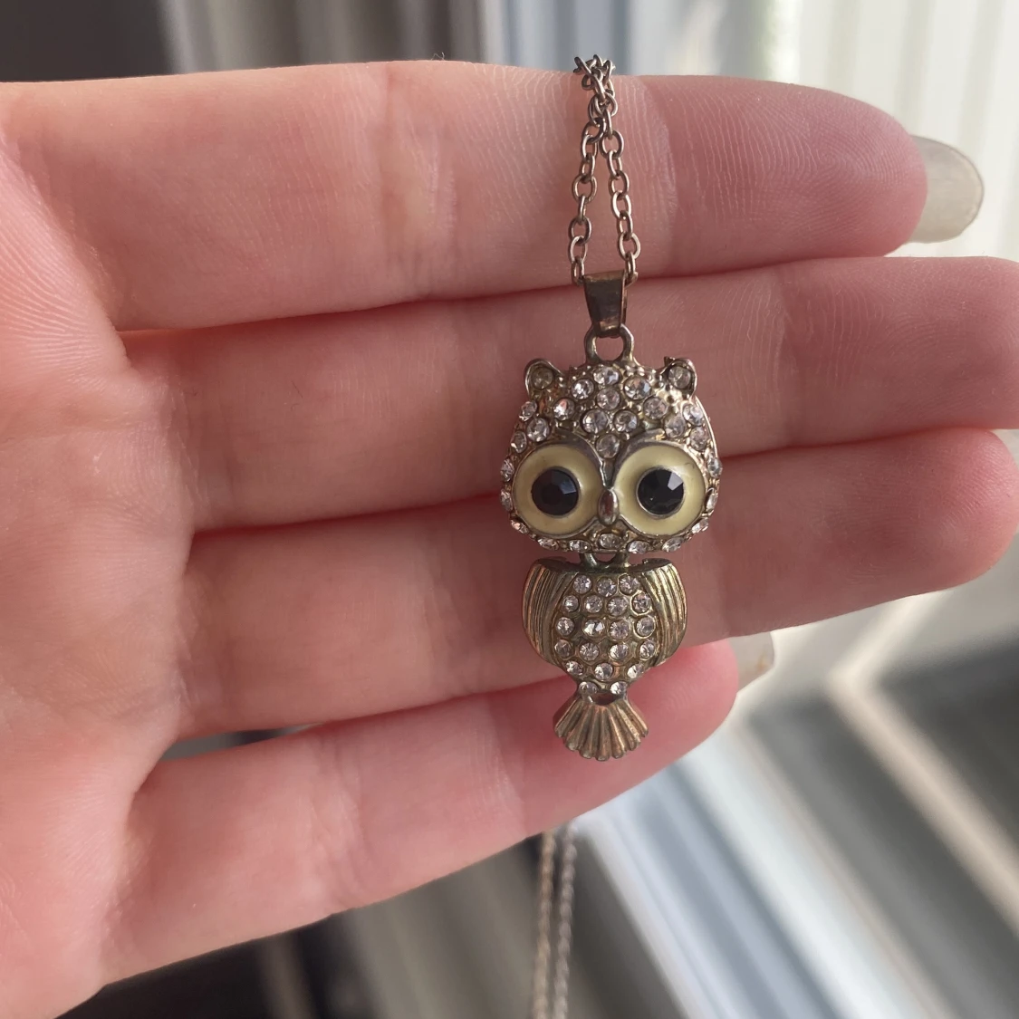Halsband med uggla och strass - 2