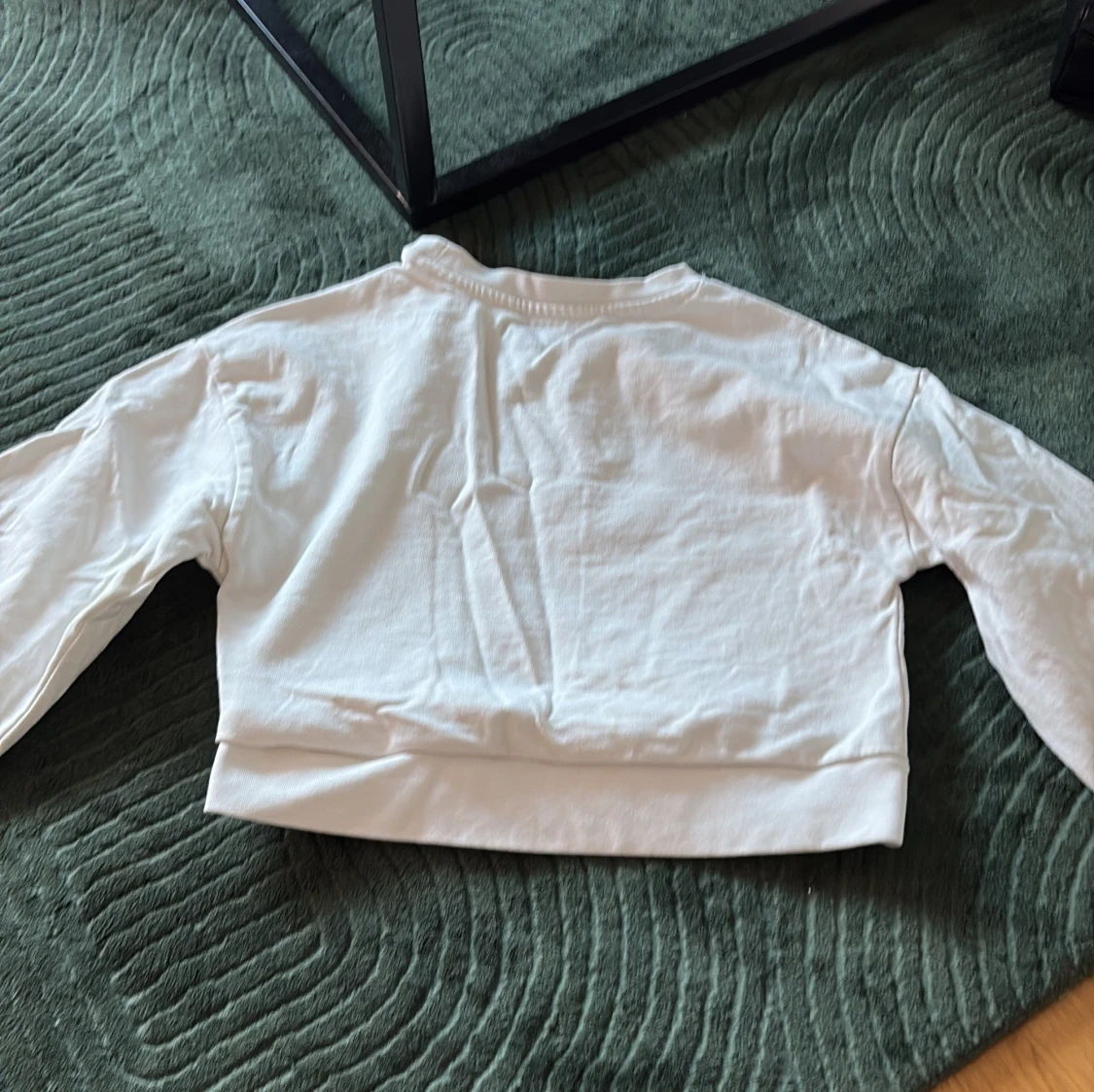 Vit tjocktröja  - 1