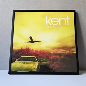 Kent - Albumaffisch, 31.5x31.5cm - Kent - Om du var här albumaffisch, 31.5x31.5cm  Passar bra i IKEAs tavelram Lomviken!  Skickas i papprulle - Ramen ingår inte!