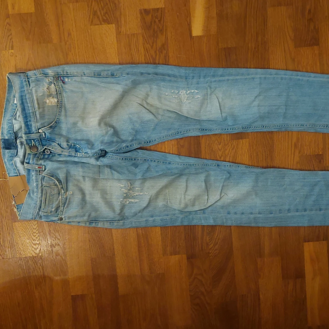 Ljusblå Dondup "George" jeans med slitningar