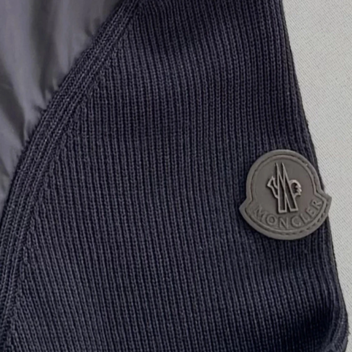  Moncler Cardigan - 1