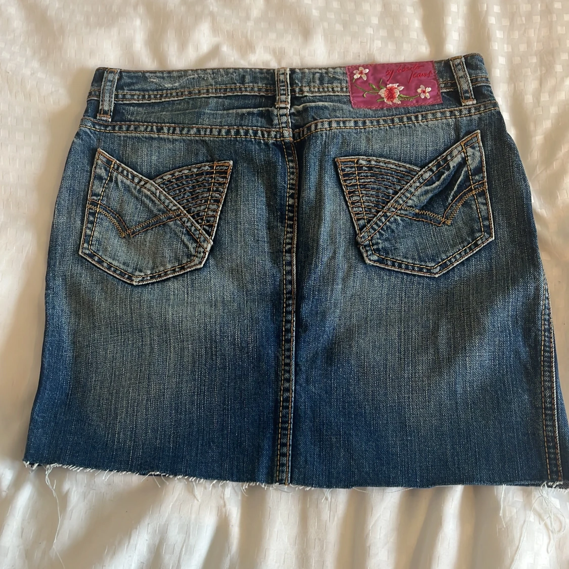 Jeanskjol från Liberto med broderi - 1