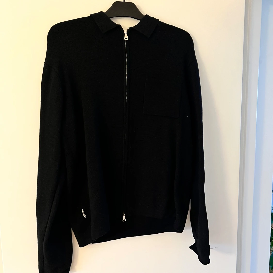 Svart stickad overshirt Studio Total