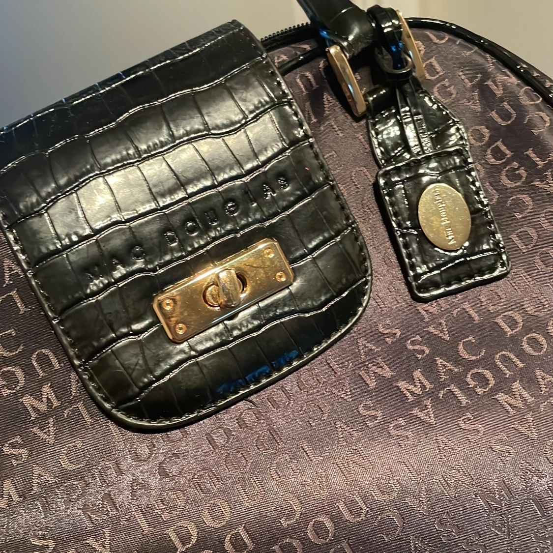 Svart handväska från Mac Douglas - 2