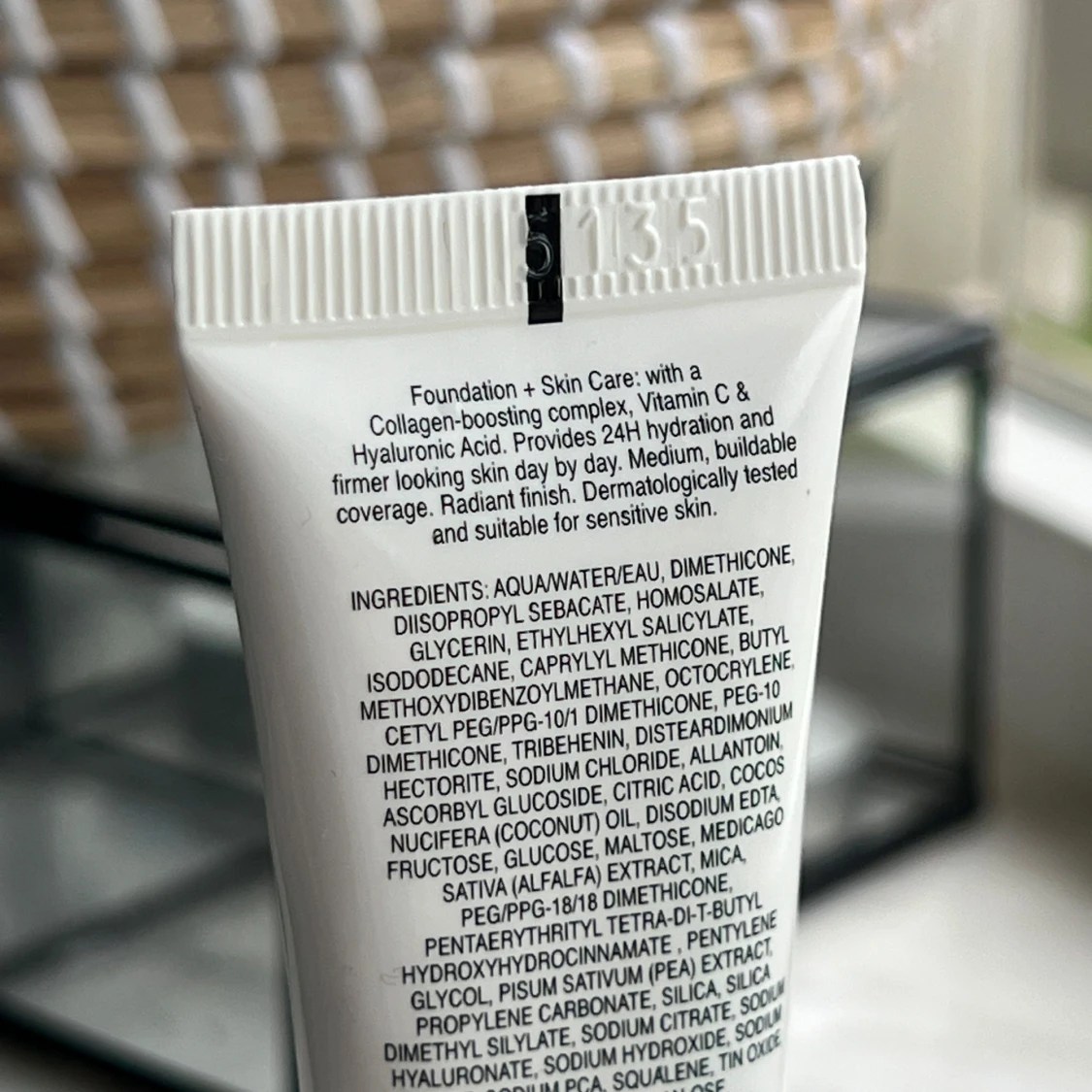 Max Factor Miracle Pure Foundation - 1