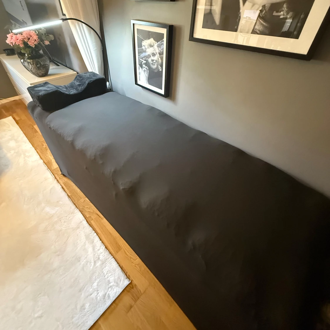 Massagebänk/ fransbänk och lampa 