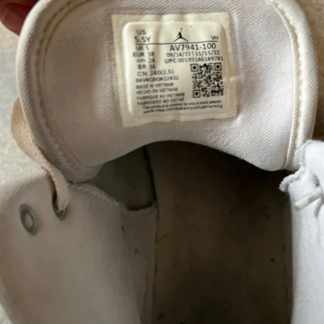 Gråa sneakers Jumpman - 2