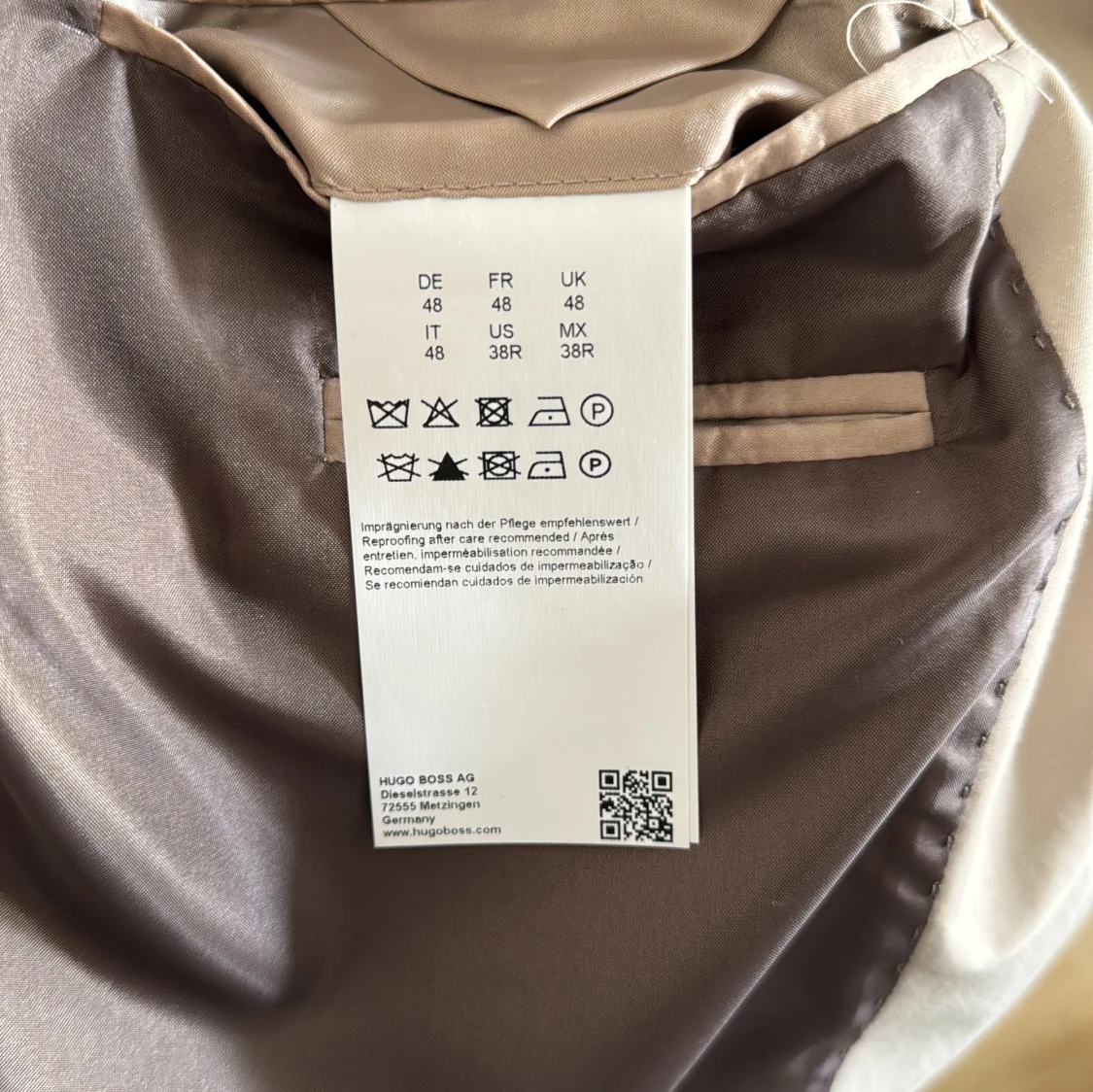 Beige Boss rock size 48 - 3