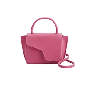 Rosa ATP  - Intressekoll på min supersöta rosa atp!! 💕💕Funderar på att sälja då jag hellre vill ha en annan. Skriv för fler bilder!