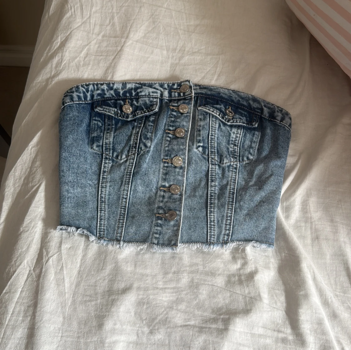 Jeans tubtopp med knappar