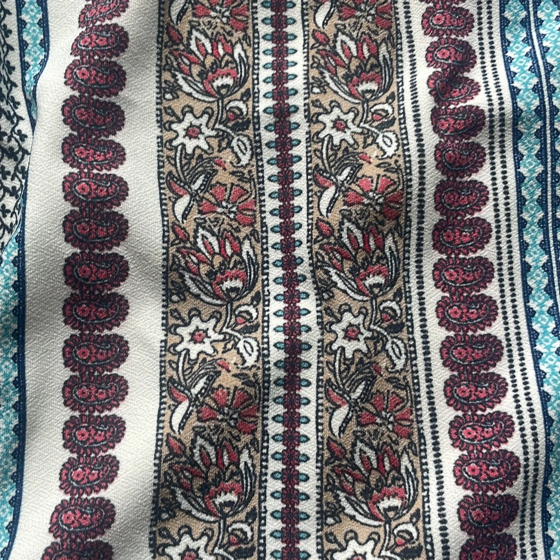 Mönstrad sommarklänning från Mango - 1