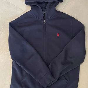 Ralph Lauren Tröja - Nyskick endast använd vid ett tillfälle 