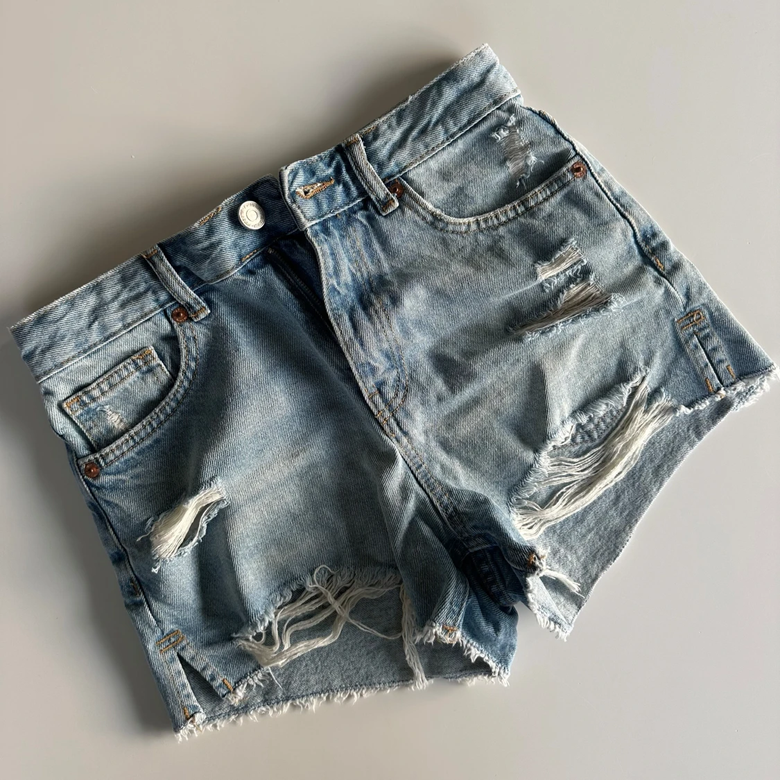 Blå jeansshorts
