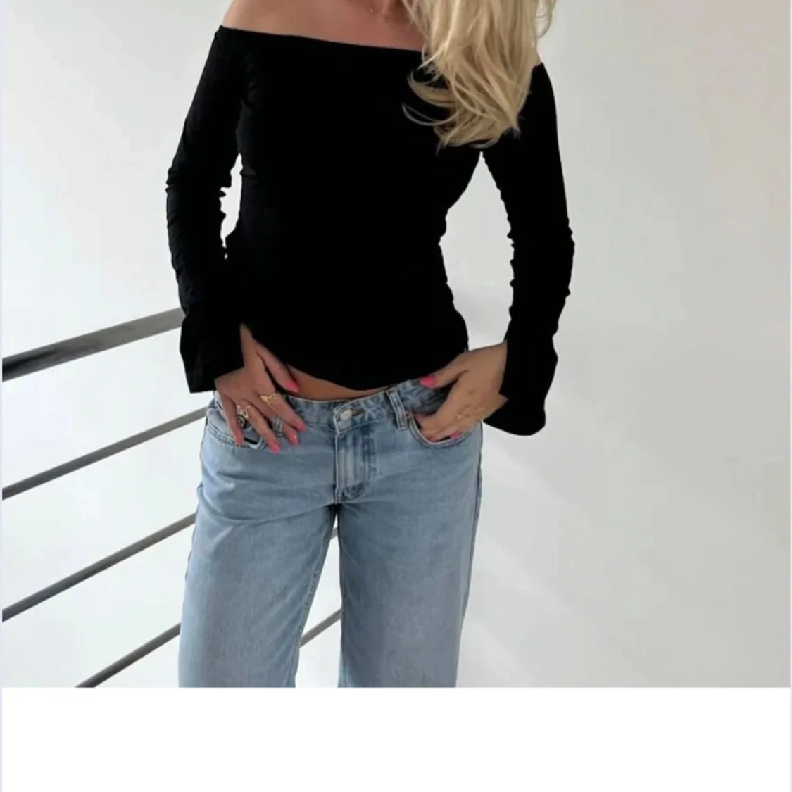 Svart offshoulder topp - 2