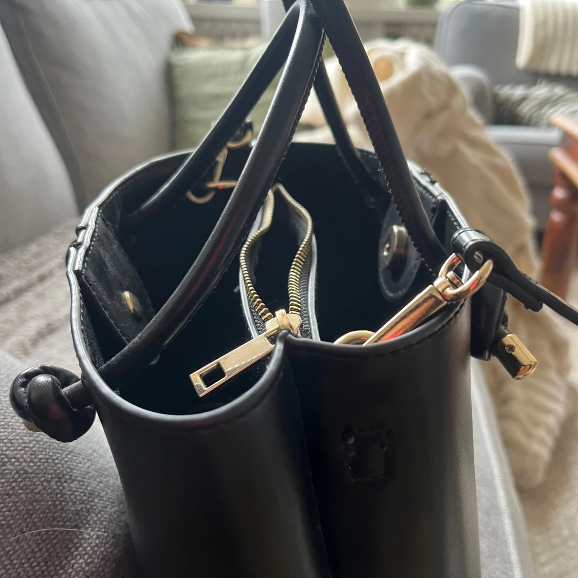 Svart handväska - 1