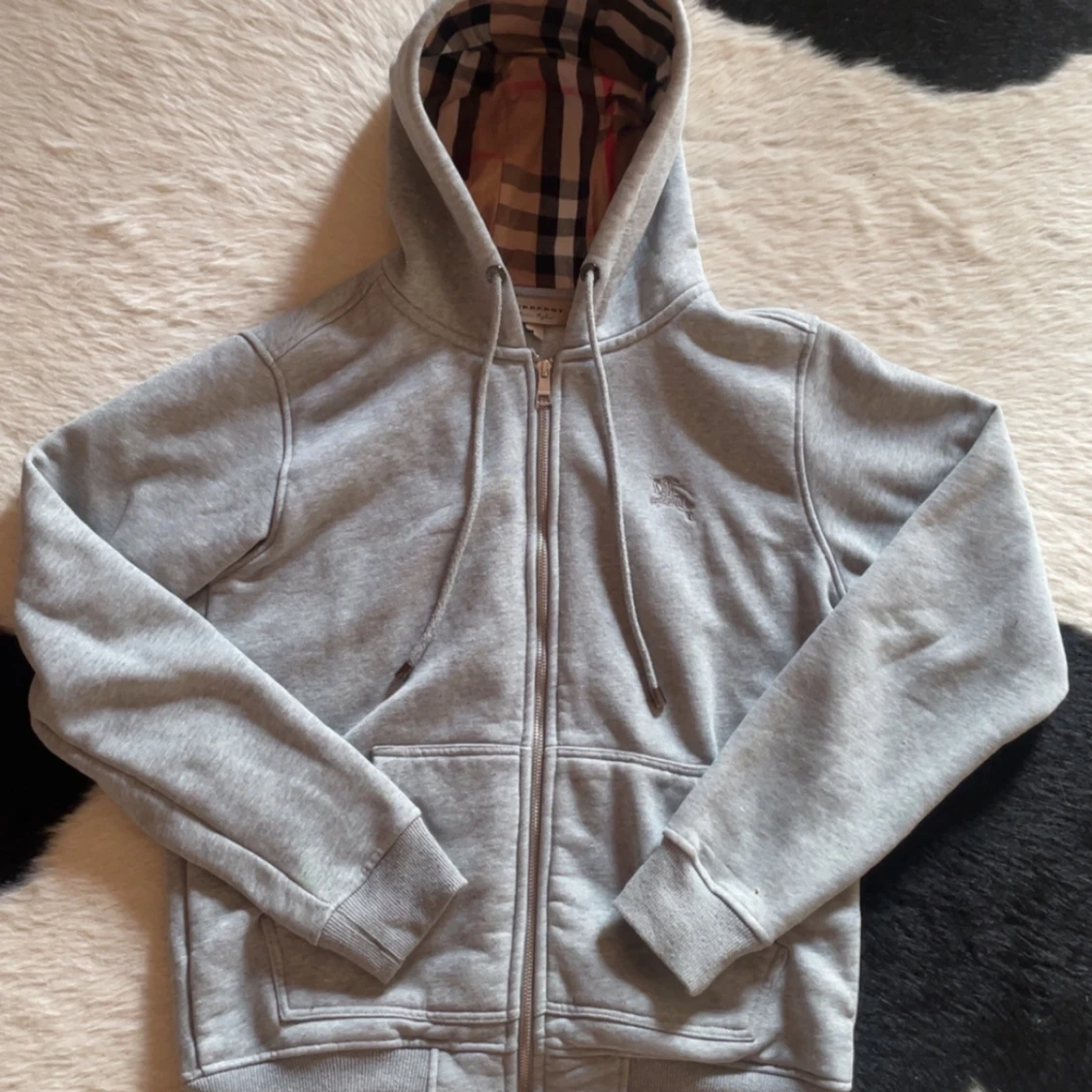 Burberry hoodie storlek S