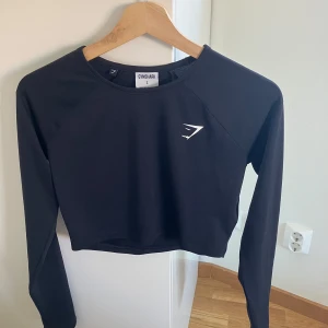 Gymshark tröja - Nästan oanvänd!
