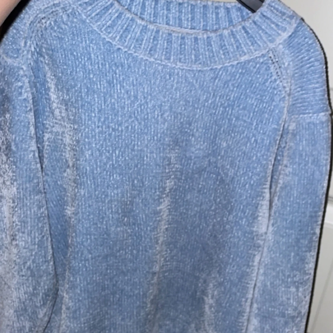 Ljusblå stickad tröja från 157