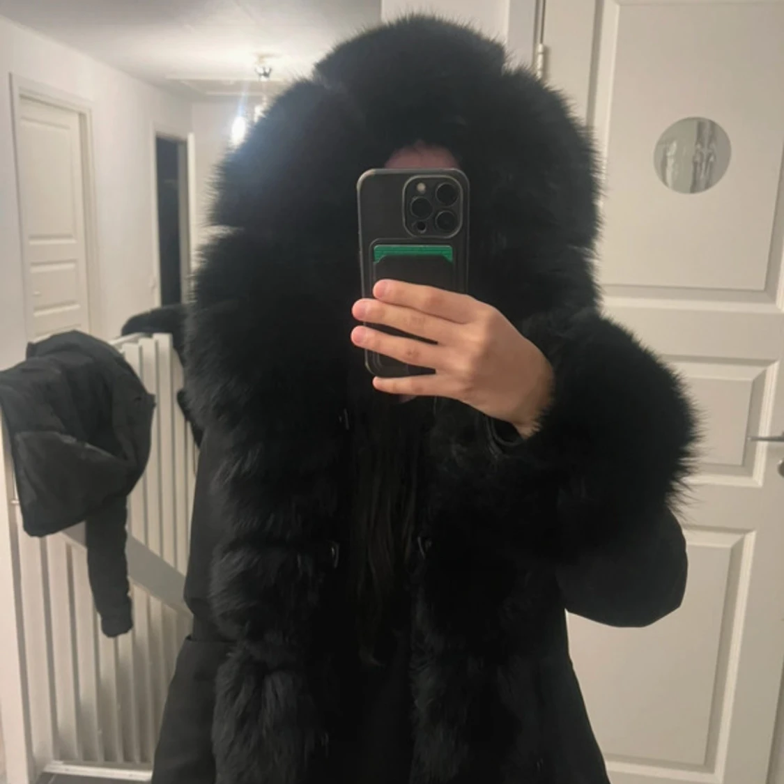 Svart parkajacka - 1