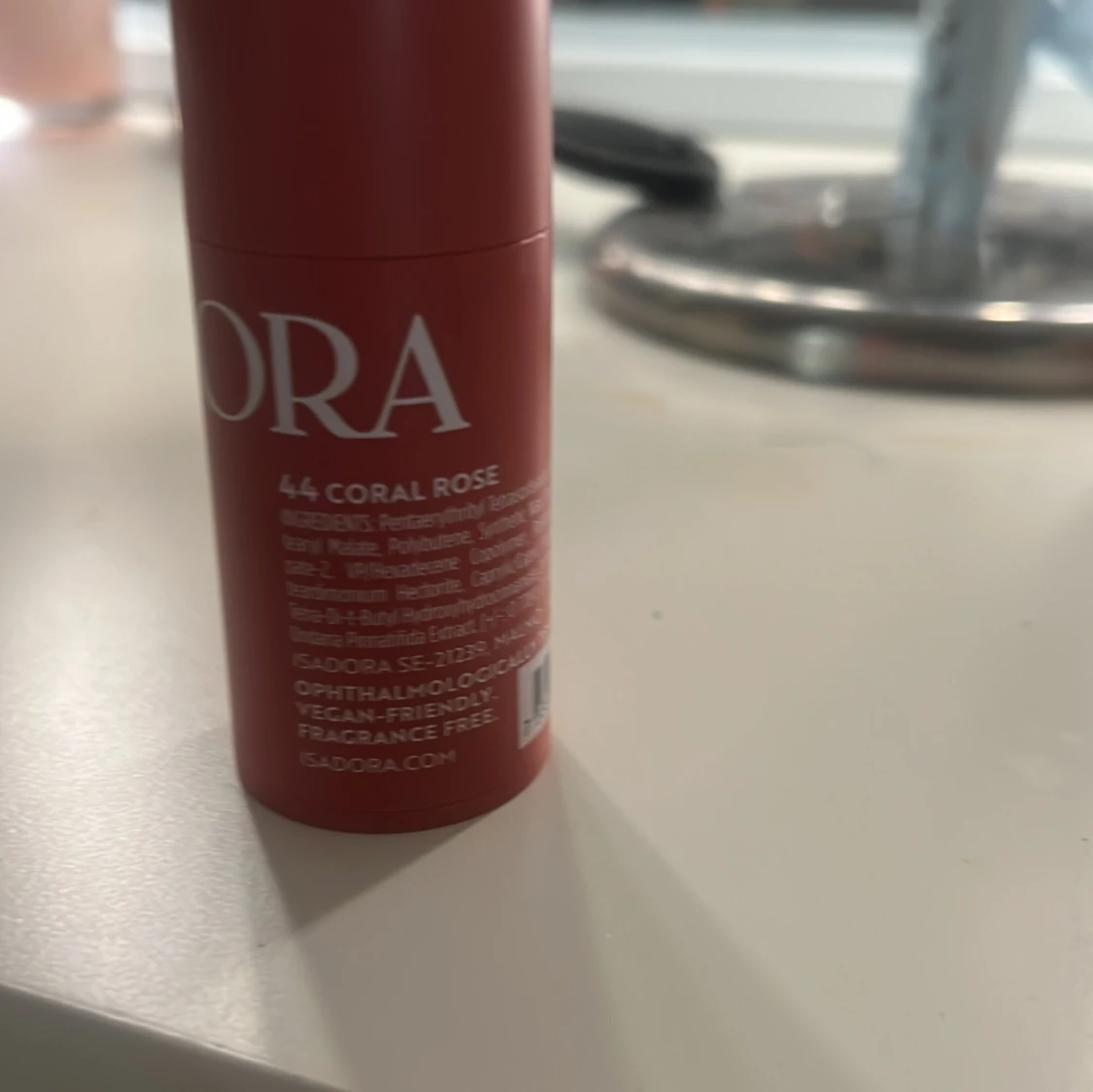 Blush Stick i Coral Rose från IsaDora - 1