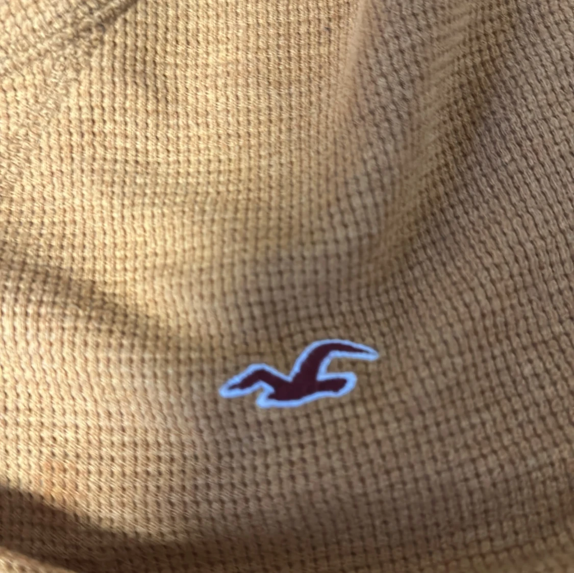 Gul långärmad tröja från Hollister - 2