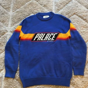 Palace ylletröja  - Kond 9/10 Storlek M. Passar M/L Pris: 750