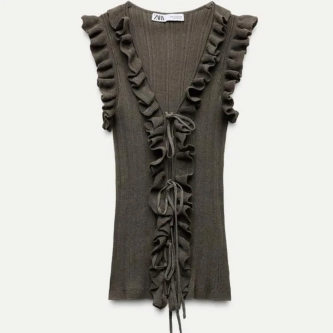 Grön ribbad topp från Zara