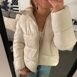 Lager jacka - Fin oanvänd jacka från lager❤️