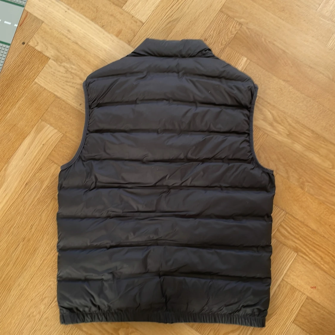 Svart dunväst från Zara - 2