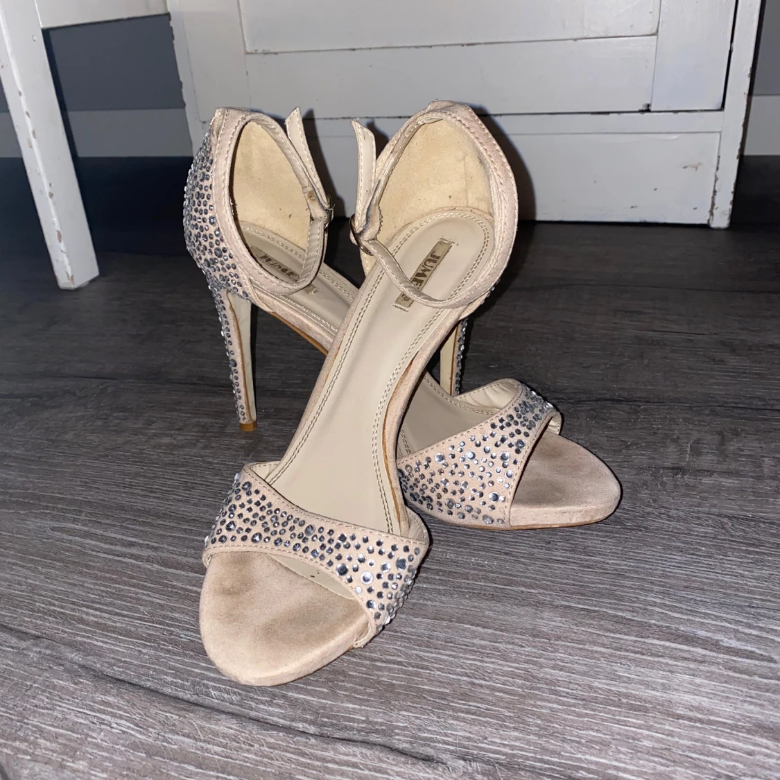 Beiga klackskor med strass - 2