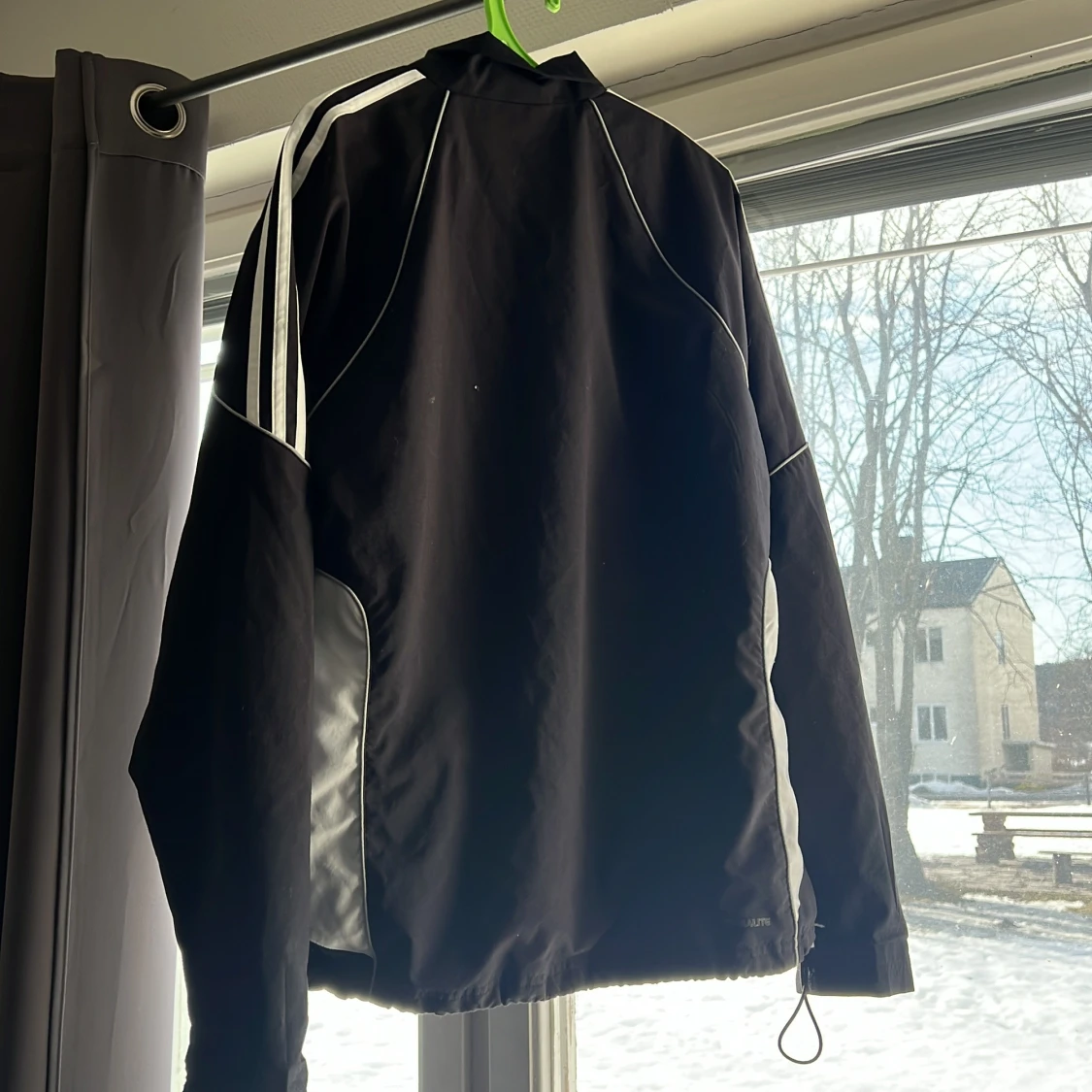 Svart träningsjacka från Adidas - 1