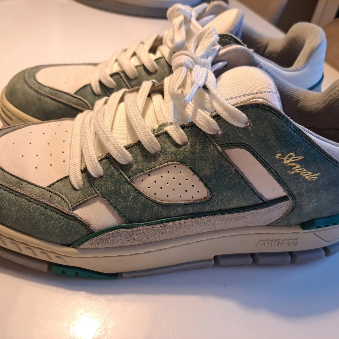 Axel arigato skor i stl 45.  - 4