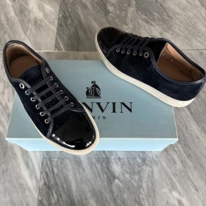 Lanvin skor  - Lanvin skor - Skick: Jättefint skick - Tillbehör: Lanvin dustbag - Nypris: 4500kr - TrendWardrobe