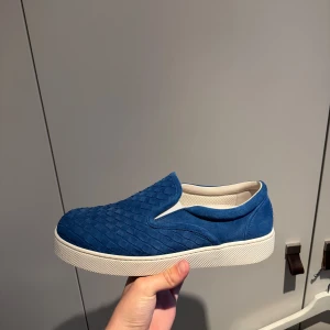 Bottega Veneta slip on sneakers - storlek 41, skick: 9/10 inga flaws 
