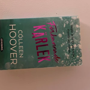Förbannade kärlek - colleen hoover  - Inga defekter, helt som ny.