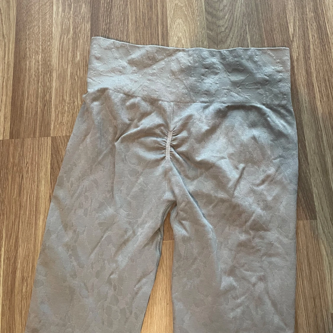 Grå seamless leggings från Gymshark - 1