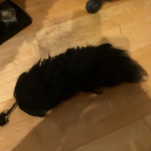 Therian tail - Handgjord Therian svans utan riktig päls. Pris är ej fast och om du undrar över något kontakta mig.