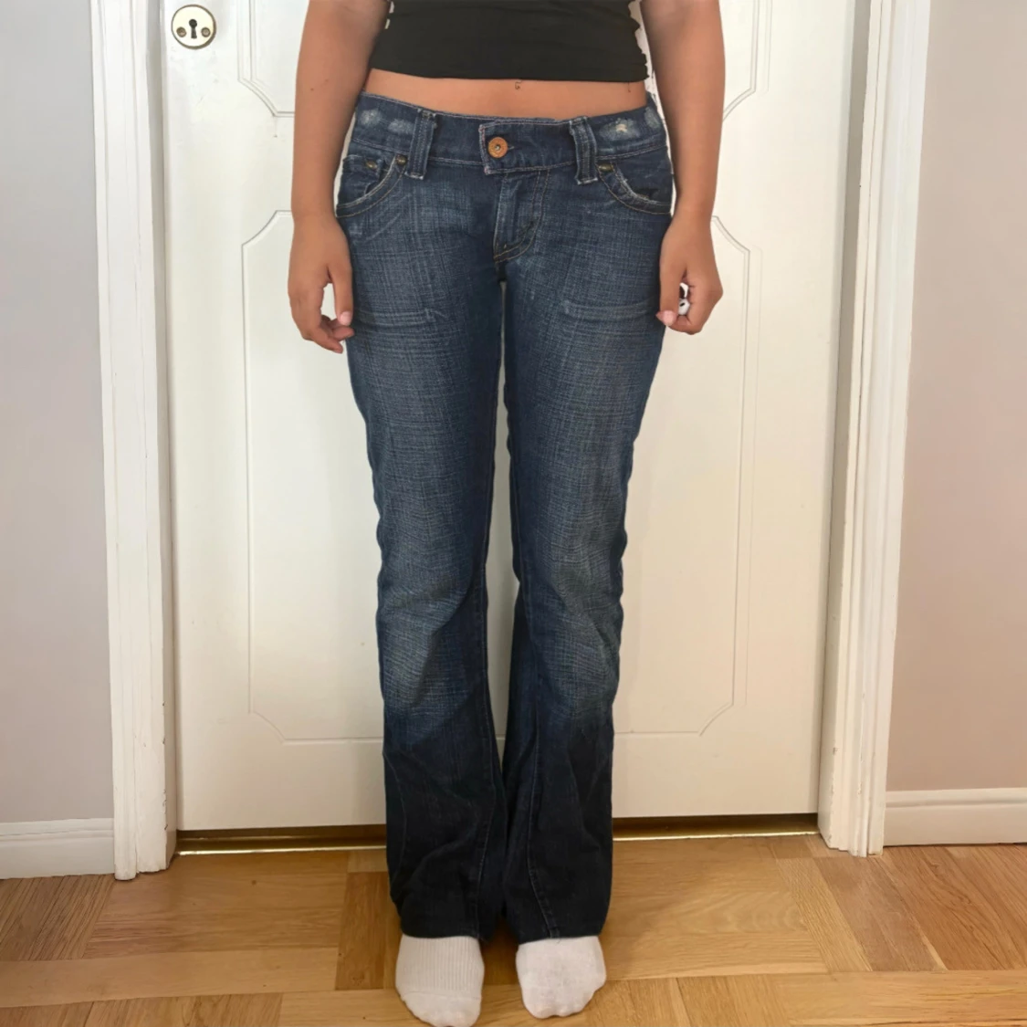 Lågmidjade Levis bootcut jeans