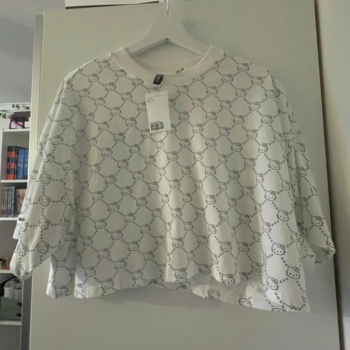 Hello Kitty crop-top loose fit - 1